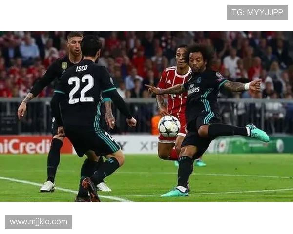 铁血队长带领球队逆袭欧冠历史巅峰成就创下惊天翻盘传奇