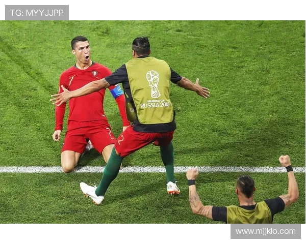 C罗世界杯帽子戏法绝平西班牙震撼足坛之夜传奇时刻再现王者风采