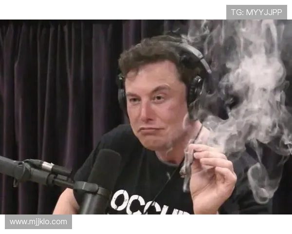 英超球员涉嫌聚会吸毒事件及其对职业生涯的影响