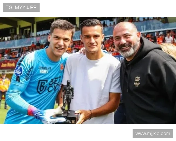 国米今夏计划以2300万欧元回购A斯坦科维奇重返球队