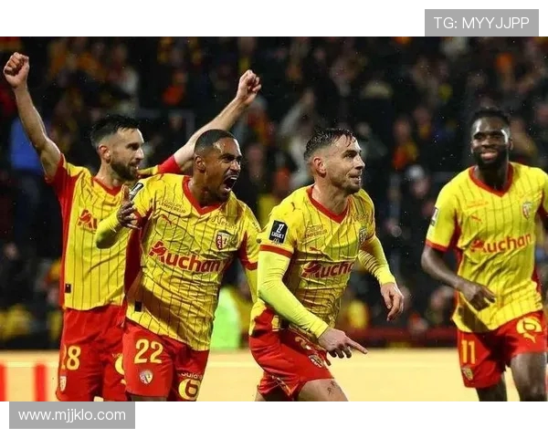 朗斯主帅寄望主场逆袭巴黎期待4月比赛能实现胜利梦想