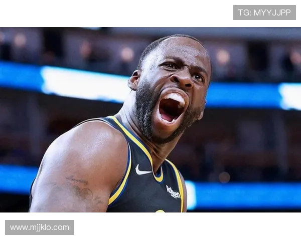 杰伦格林内线强攻遭遇防守失误错失绝杀机会令人惋惜