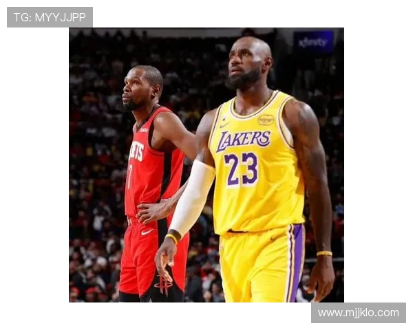 2008年NBA选秀大会:詹姆斯、杜兰特、韦斯特布鲁克等新秀登场 2008年NBA选秀大会:詹姆斯、杜兰特、韦斯特布鲁克等新秀登场